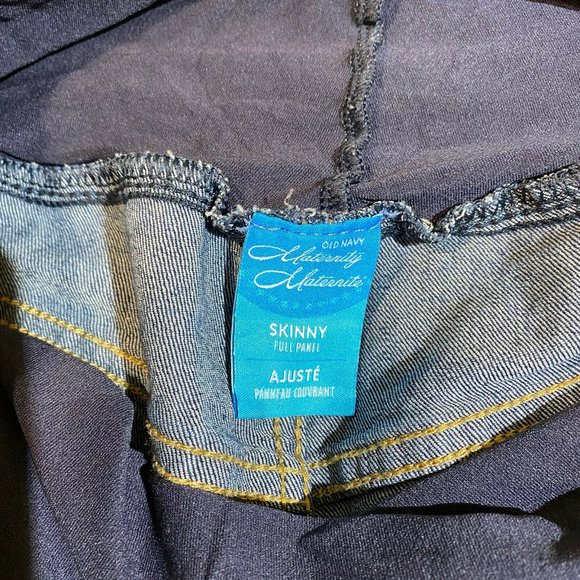 OLD NAVY MATERNITY JEANS - SKINNY - 36X30 - Picture 10 of 10